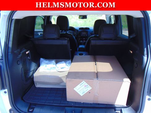 Used 2016 Jeep Renegade Limited FWD image 31