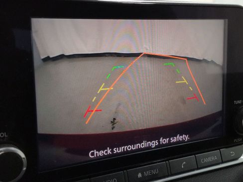 Used 2021 Nissan Sentra SV image 29