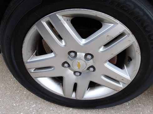 Used 2011 Chevrolet Impala LT w/ Luxury Edition Package FWD image 46