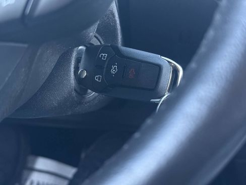 Used 2014 Ford Fusion SE image 19