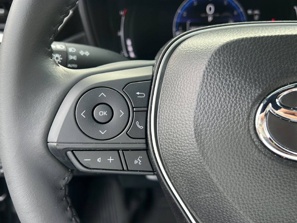 Certified 2026 Toyota Corolla SE FWD image 18