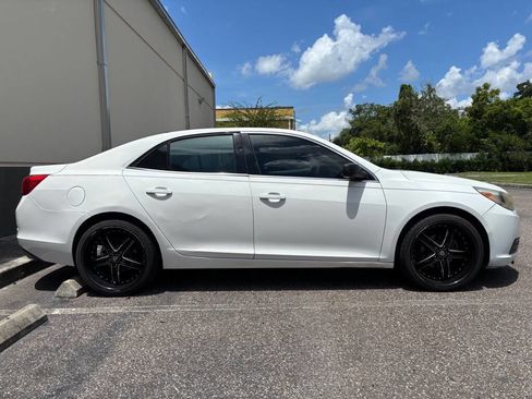 Used 2013 Chevrolet Malibu LS image 5