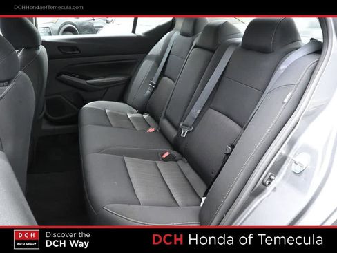 Used 2023 Nissan Altima 2.5 SV FWD image 19