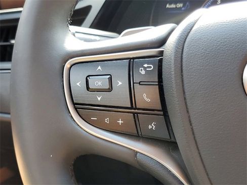 Used 2022 Lexus ES 350 w/ Premium Package image 22