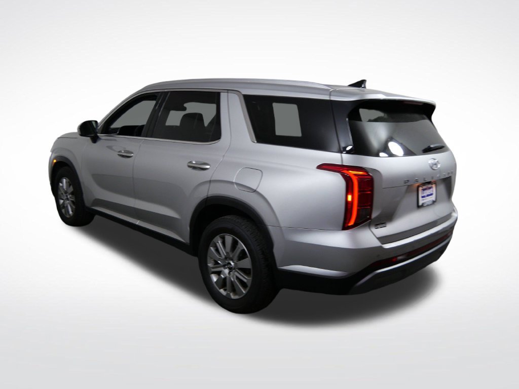 Used 2024 Hyundai Palisade SEL FWD image 6