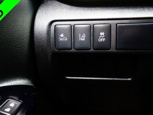 Used 2024 Mitsubishi Eclipse Cross LE AWD/4WD image 26
