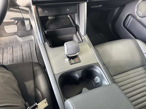 Certified 2025 Land Rover Discovery Sport S image 27