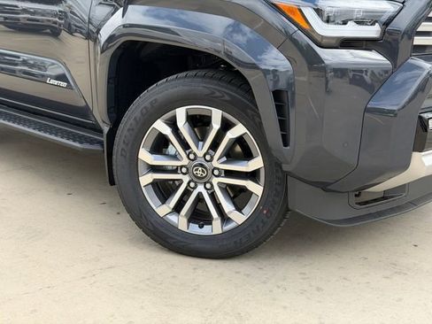 New 2026 Toyota 4Runner Limited AWD/4WD image 2