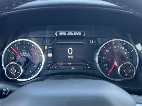 New 2026 RAM 1500 Laramie AWD/4WD image 32