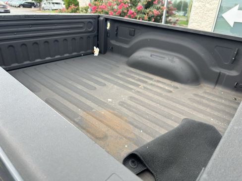 Used 2025 RAM 2500 Big Horn AWD/4WD image 15