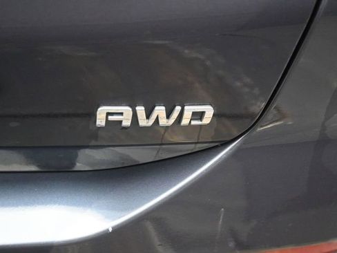 Used 2019 Chevrolet Equinox LS w/ LS Convenience Package image 26