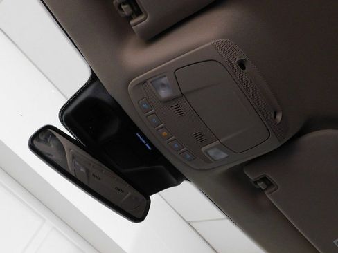 Used 2024 Ford Expedition XLT image 68