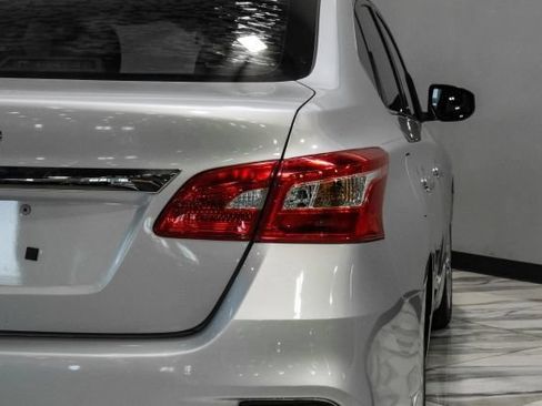 Used 2017 Nissan Sentra S FWD image 42