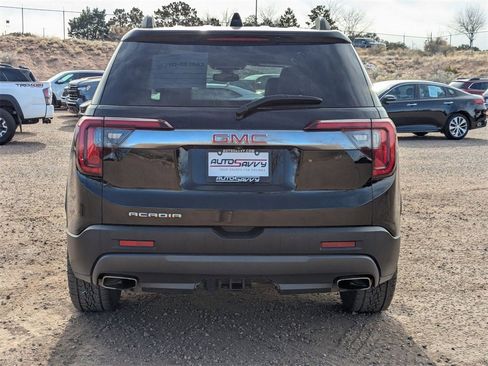 Used 2022 GMC Acadia AT4 w/ Preferred Package image 7