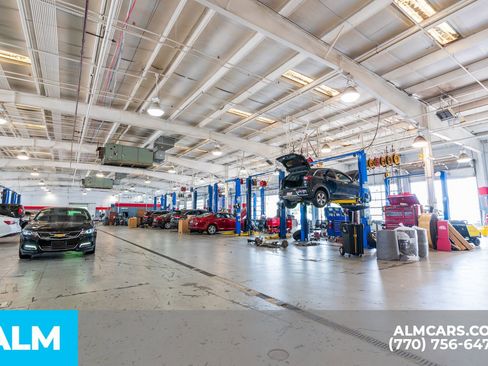 Used 2025 Chevrolet Silverado 2500 LT w/ Convenience Package image 83