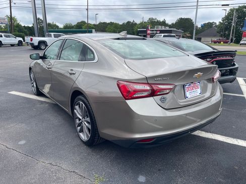 Used 2024 Chevrolet Malibu LT FWD image 12