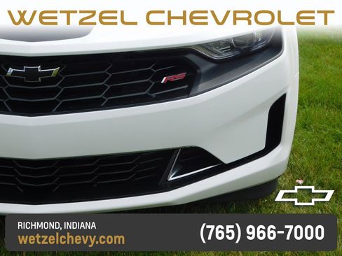 Used 2019 Chevrolet Camaro LT w/ RS Package RWD image 9