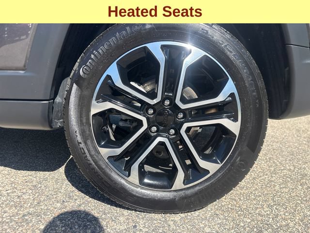 Used 2023 Jeep Compass Limited AWD/4WD image 9