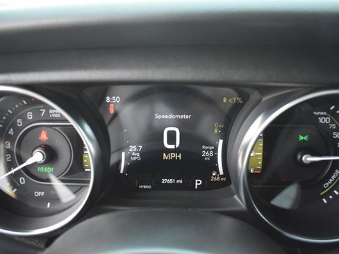 Used 2023 Jeep Wrangler Unlimited Sahara w/ Cold Weather Group image 20