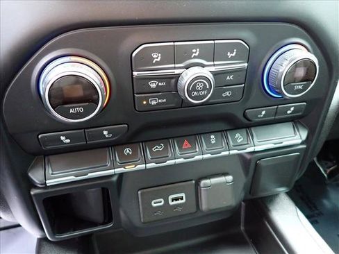 Used 2019 Chevrolet Silverado 1500 RST w/ All-Star Edition image 19