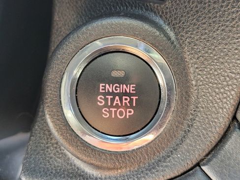 Used 2022 Subaru Outback Limited w/ Popular Package #2 image 21