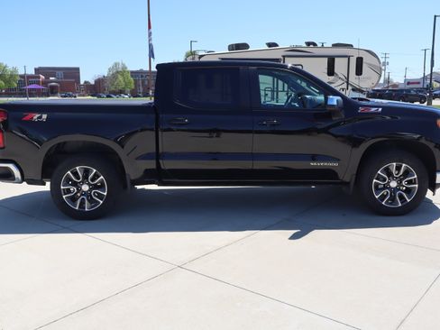 Used 2022 Chevrolet Silverado 1500 LT w/ All Star Edition Plus AWD/4WD image 5