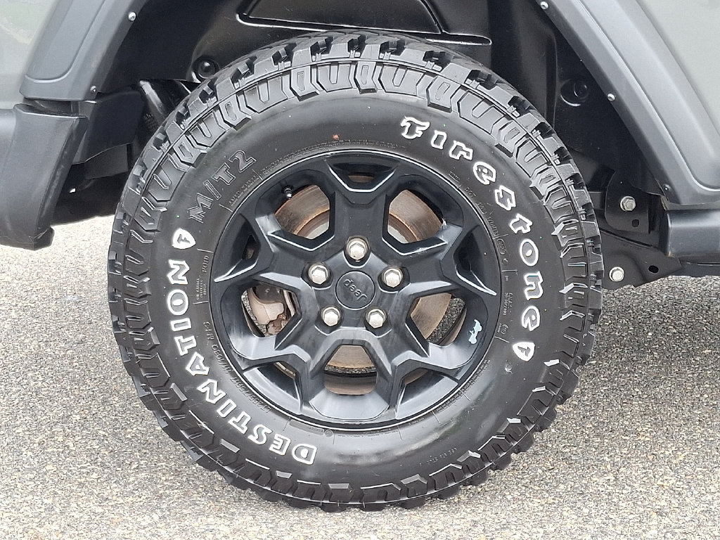 Used 2023 Jeep Wrangler Sport AWD/4WD image 8