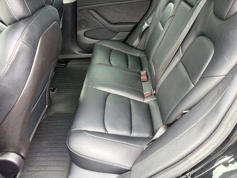 Used 2021 Tesla Model 3 Performance AWD/4WD image 19