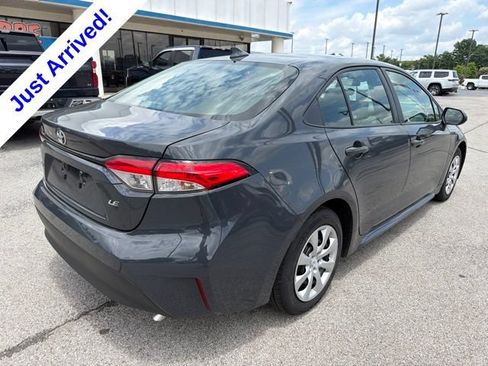 Used 2024 Toyota Corolla LE FWD image 3