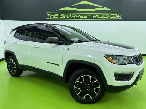 Used 2020 Jeep Compass Trailhawk AWD/4WD image 1