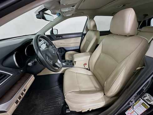 Used 2017 Subaru Outback 2.5i Limited image 13