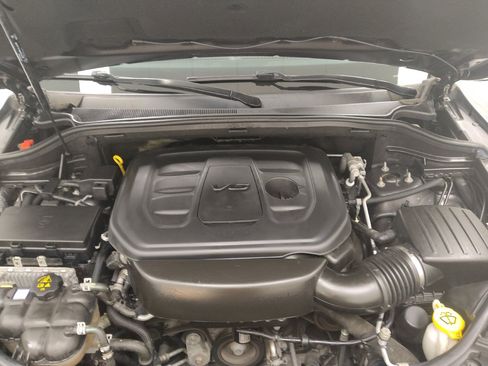 Used 2019 Jeep Grand Cherokee Altitude AWD/4WD image 30