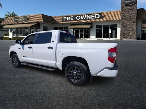 Used 2021 Toyota Tundra SR5 w/ Trail Edition image 5