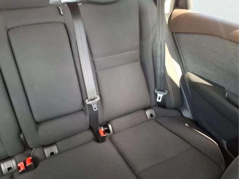 Used 2023 Nissan Rogue S FWD image 17
