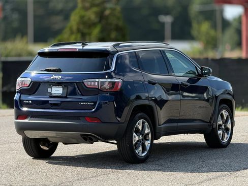 Used 2018 Jeep Compass Limited AWD/4WD image 9
