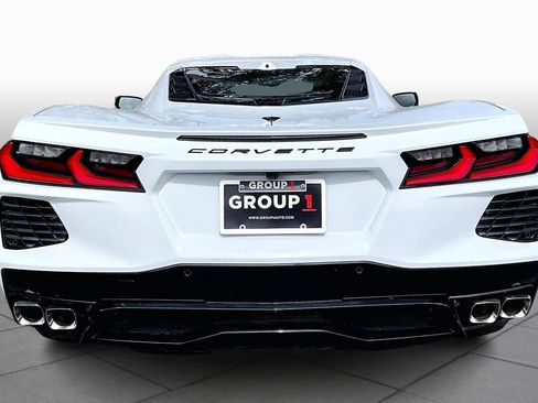 Used 2022 Chevrolet Corvette 3LT w/ Engine Appearance Package image 4