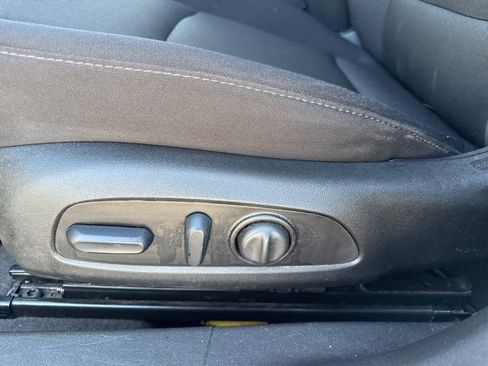Used 2024 Chevrolet Malibu LT FWD image 16