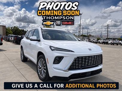 Used 2025 Buick Enclave Avenir w/ Super Cruise Package