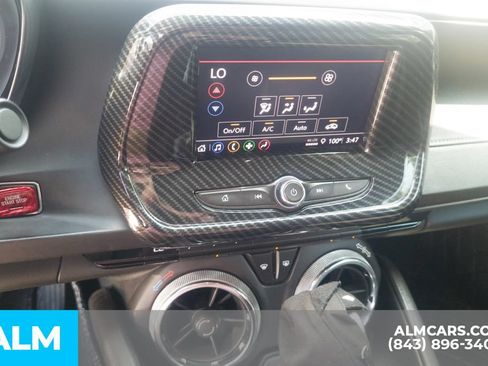 Used 2021 Chevrolet Camaro LT RWD image 8