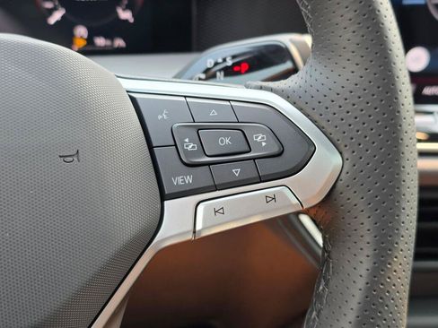 New 2026 Volkswagen Tiguan SE R-Line AWD/4WD image 29