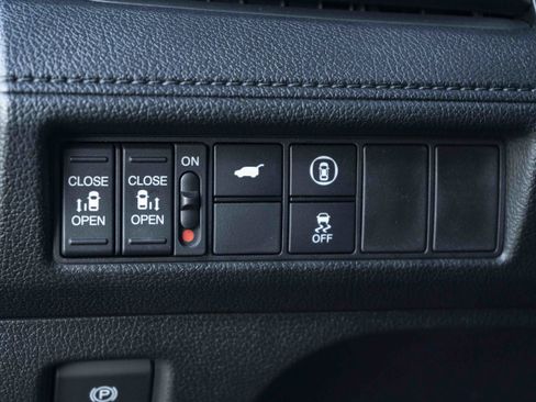 Used 2023 Honda Odyssey EX-L image 38