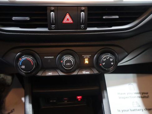 Used 2024 Kia Forte LXS image 28