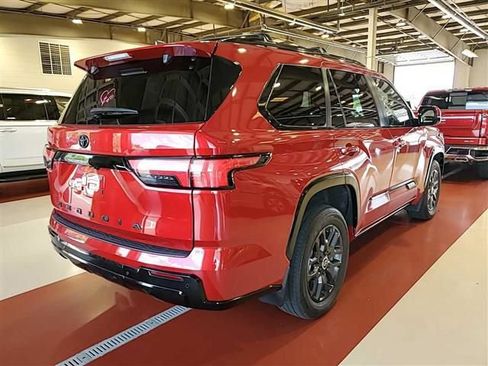 Used 2024 Toyota Sequoia Platinum AWD/4WD image 20