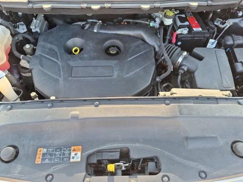 Used 2017 Ford Edge SEL w/ Equipment Group 201A FWD image 22