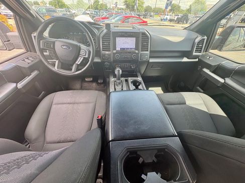 Used 2019 Ford F150 XLT w/ Equipment Group 302A Luxury AWD/4WD image 9
