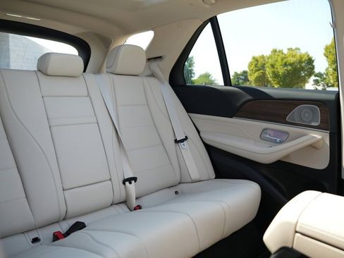 Used 2026 Mercedes-Benz GLE 450 4MATIC image 37