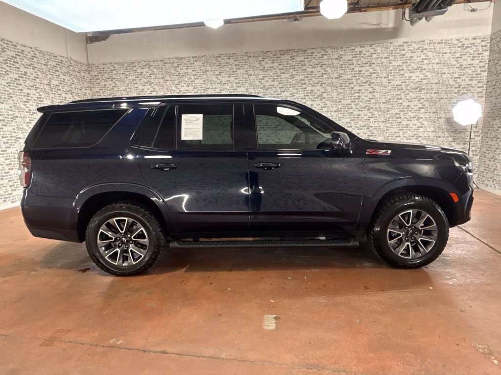 Used 2023 Chevrolet Tahoe Z71 w/ Luxury Package AWD/4WD image 8