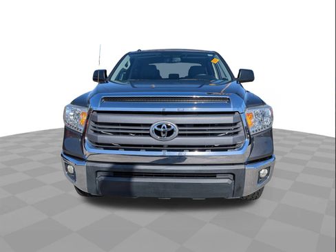 Used 2015 Toyota Tundra SR5 image 8