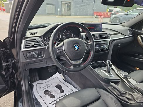Used 2018 BMW 330i Sedan RWD image 19