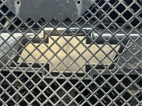 Used 2002 Chevrolet Silverado 3500 LS w/ Electrical Convenience Pkg image 25